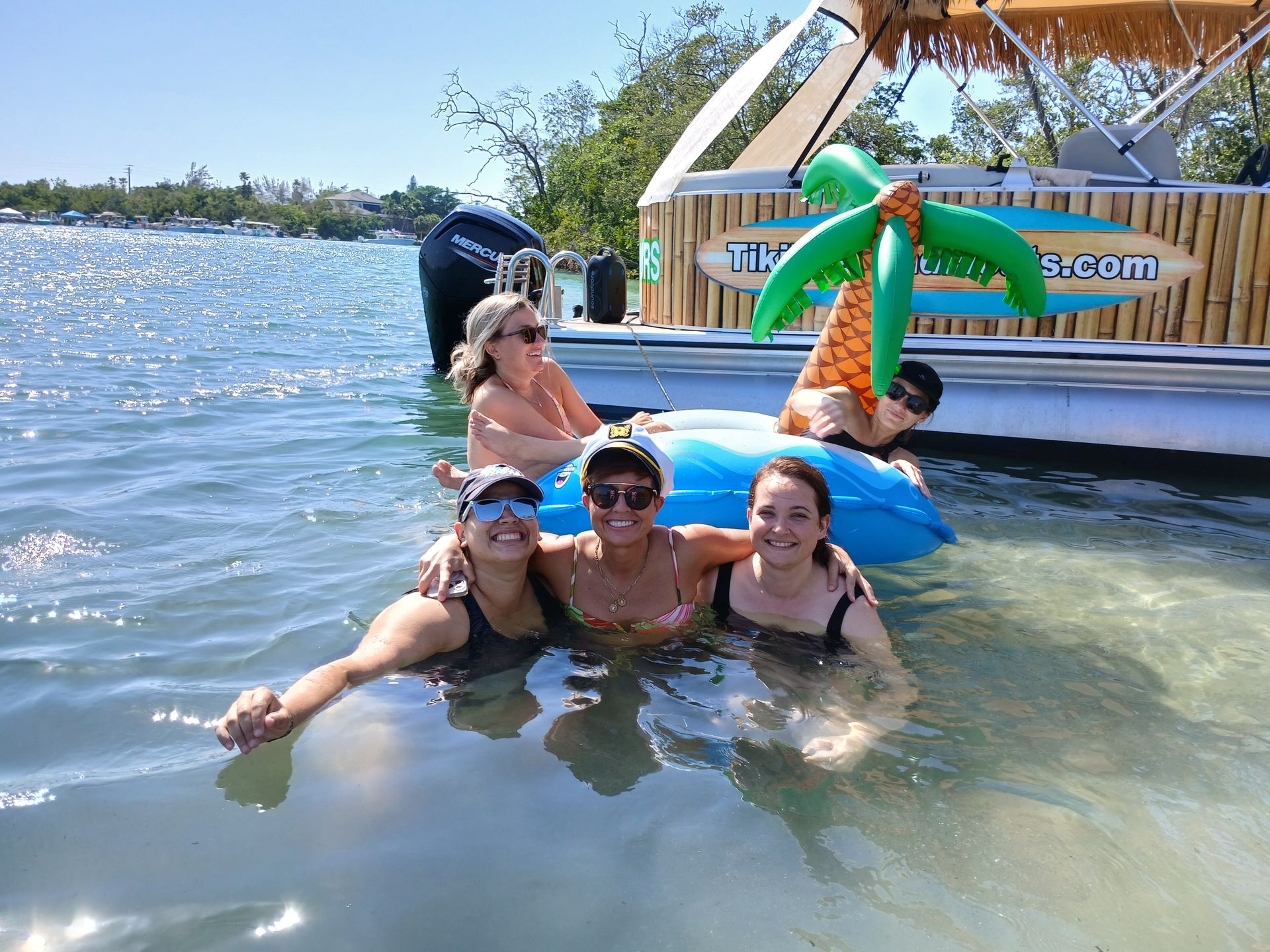 Tiki Boat and Floats gallery photo