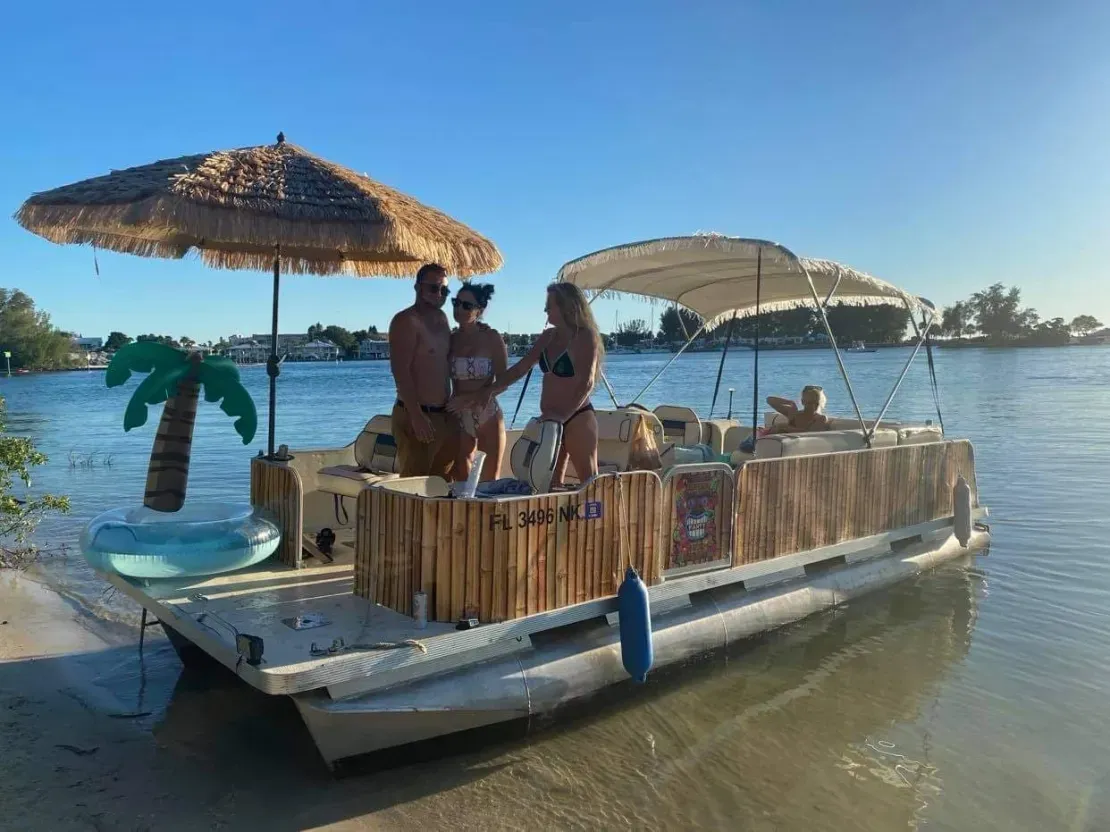 Tiki Boat and Floats gallery photo