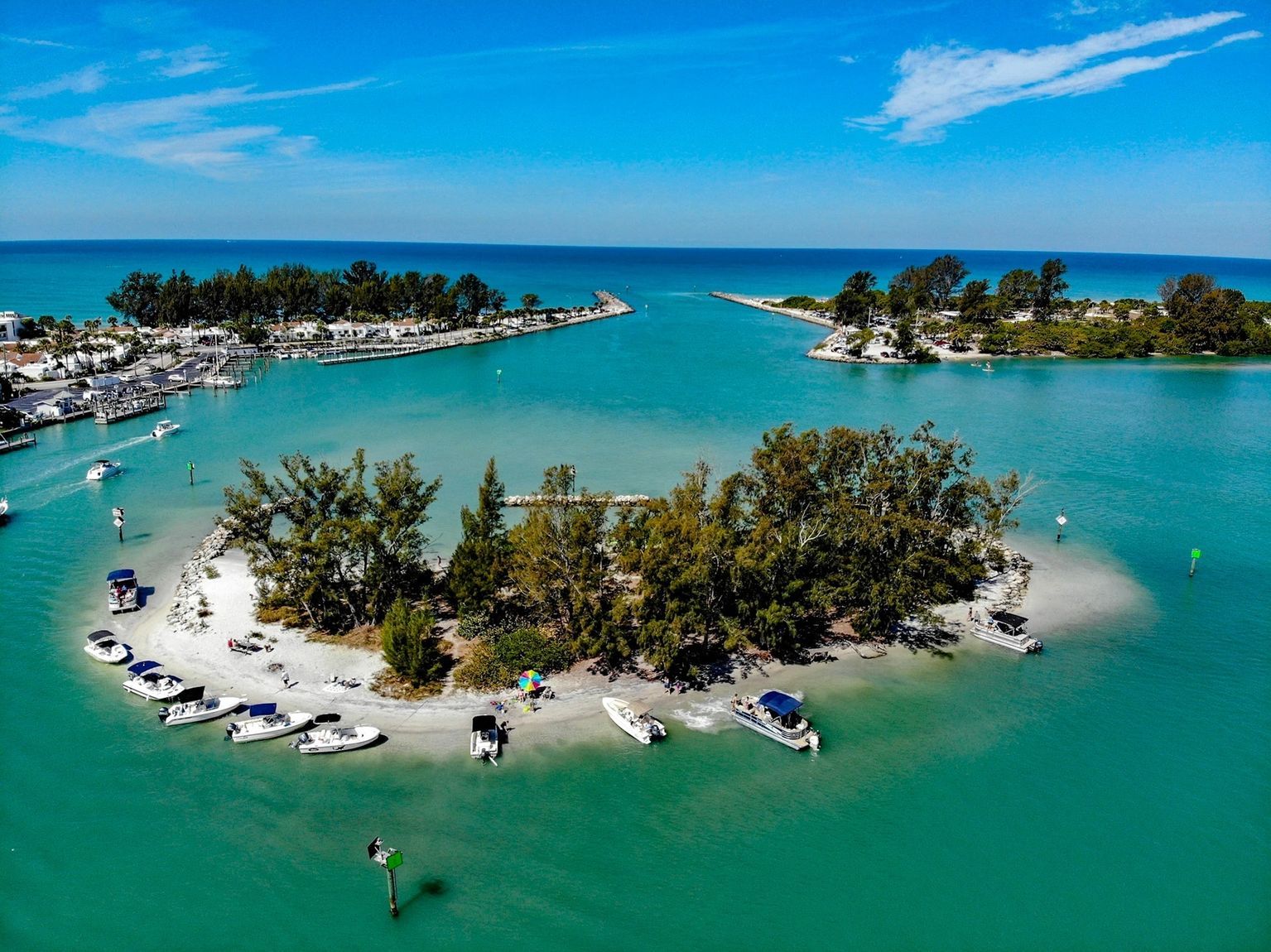 Tiki Boat and Floats | Nokomis, FL