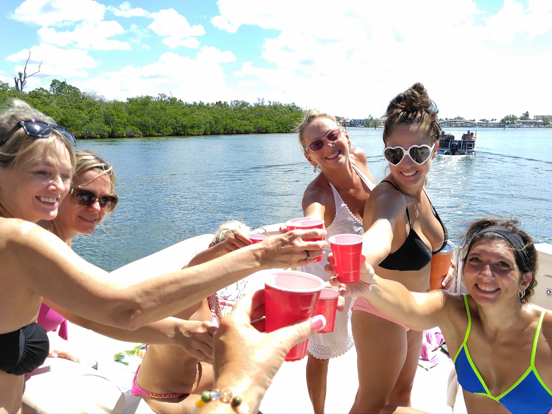 Tiki Boat and Floats | Midnight Pass, FL